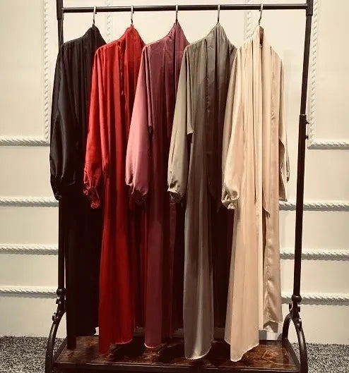 Abaya and Hijab Organising Tips