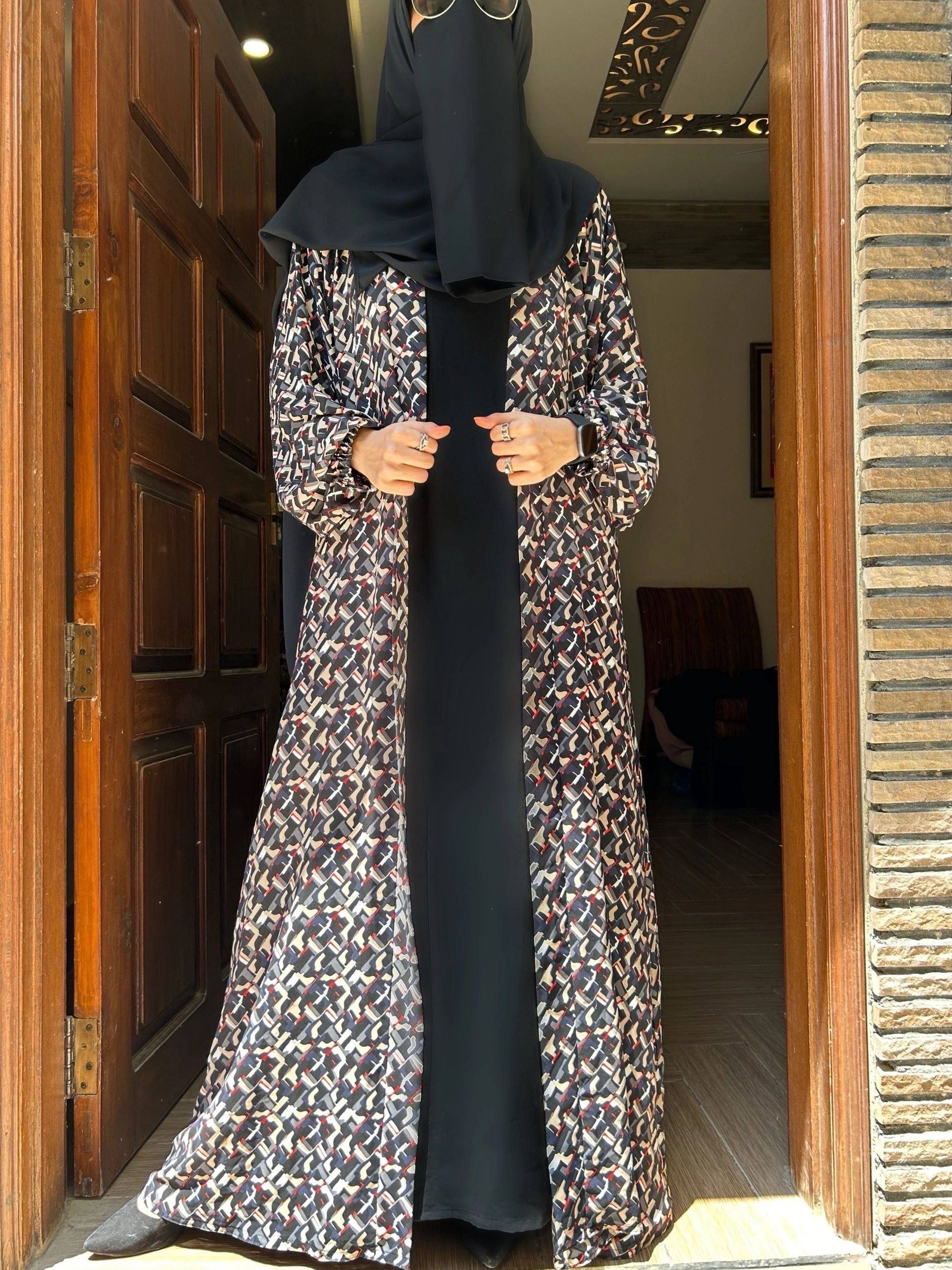 MATRIX.1 ABAYA