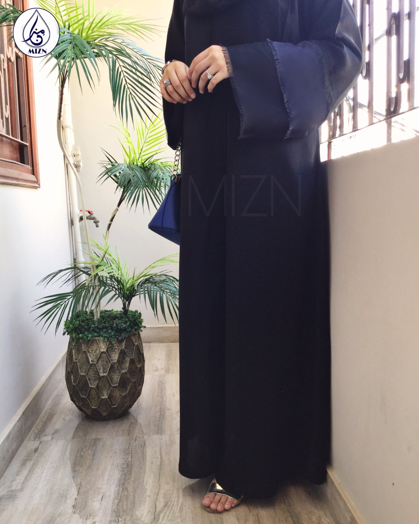 FREY ABAYA - MIZN