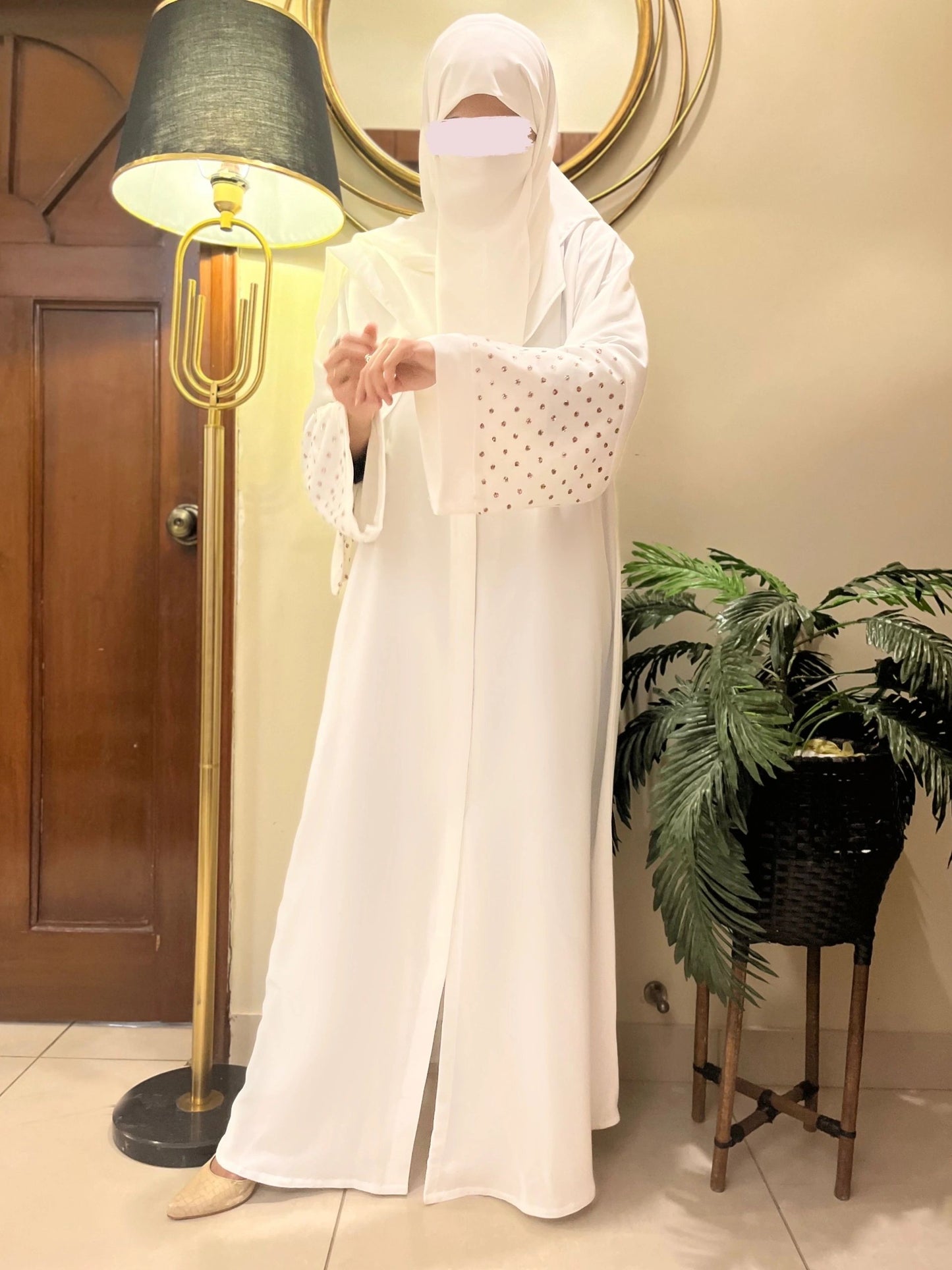 SWAN ABAYA