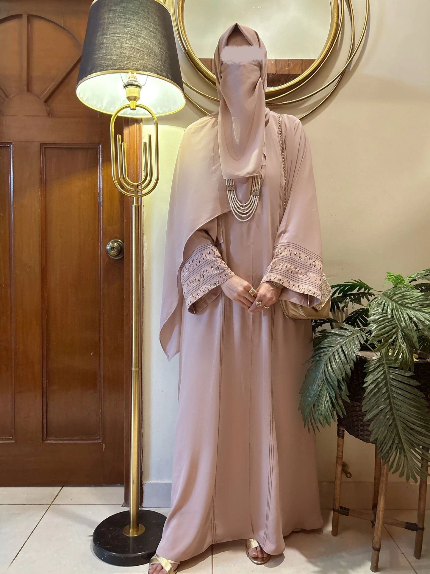 BLUSH ABAYA