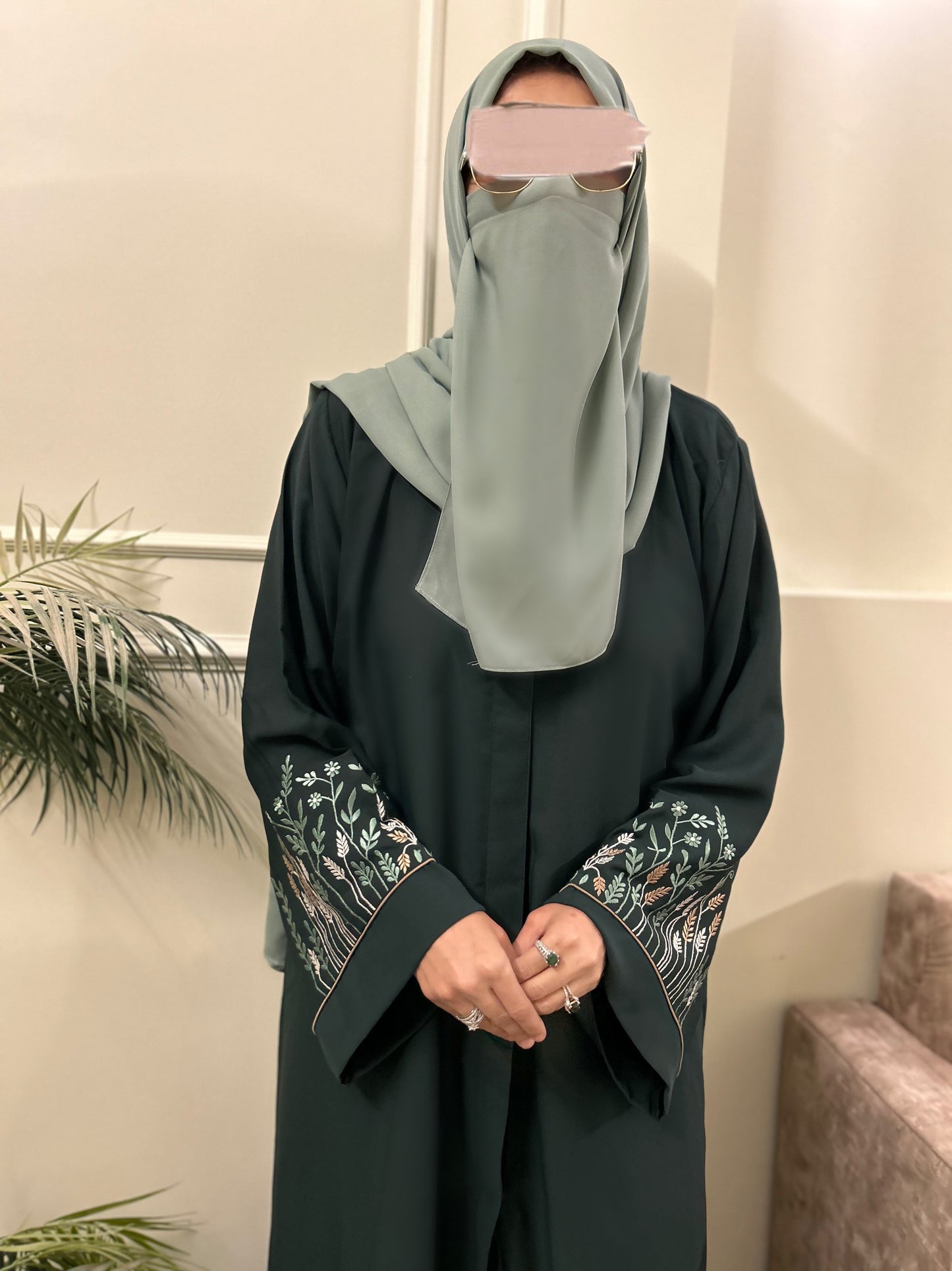 Daily abaya