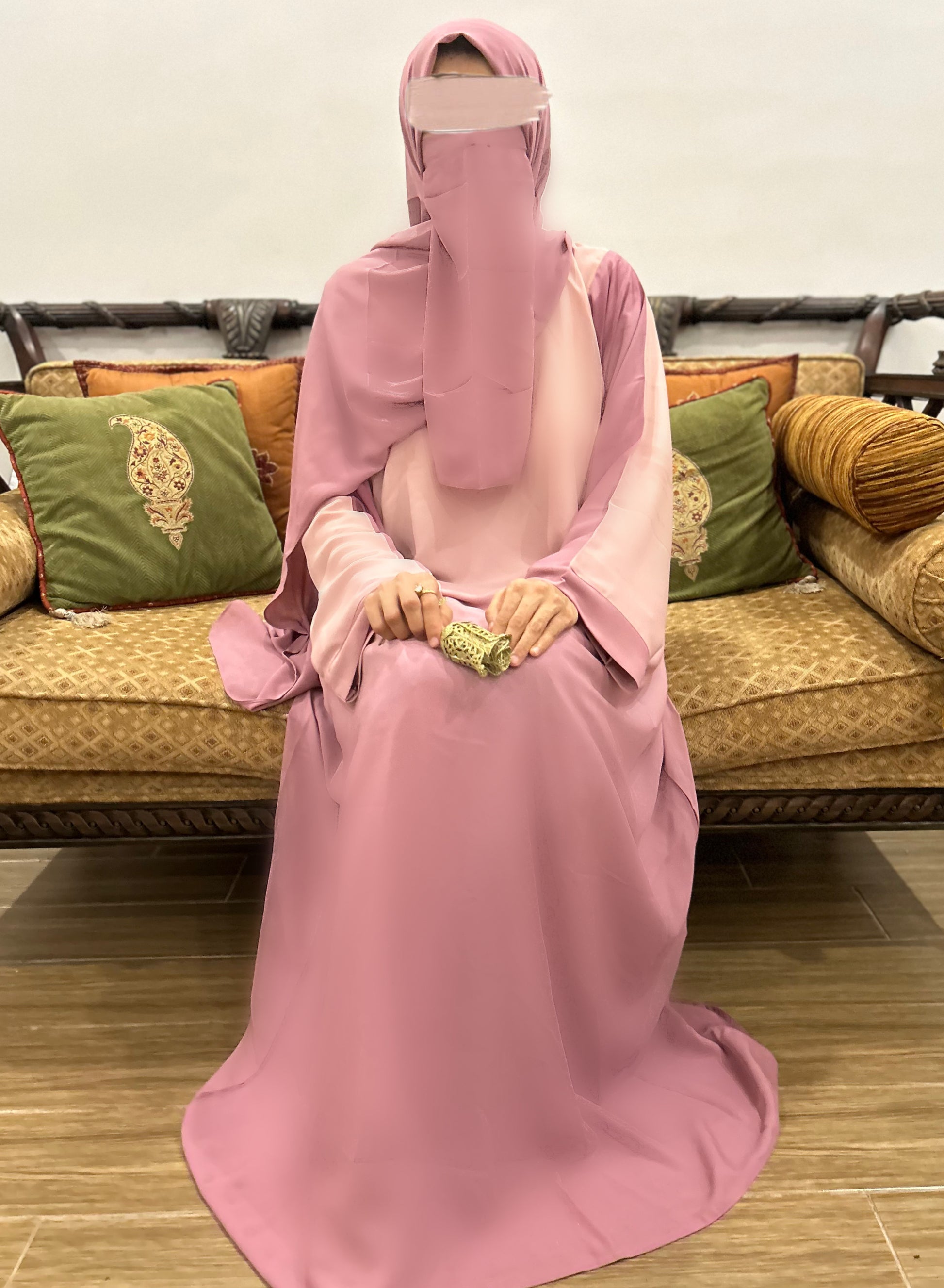 SHADOW PINK ABAYA - MIZN