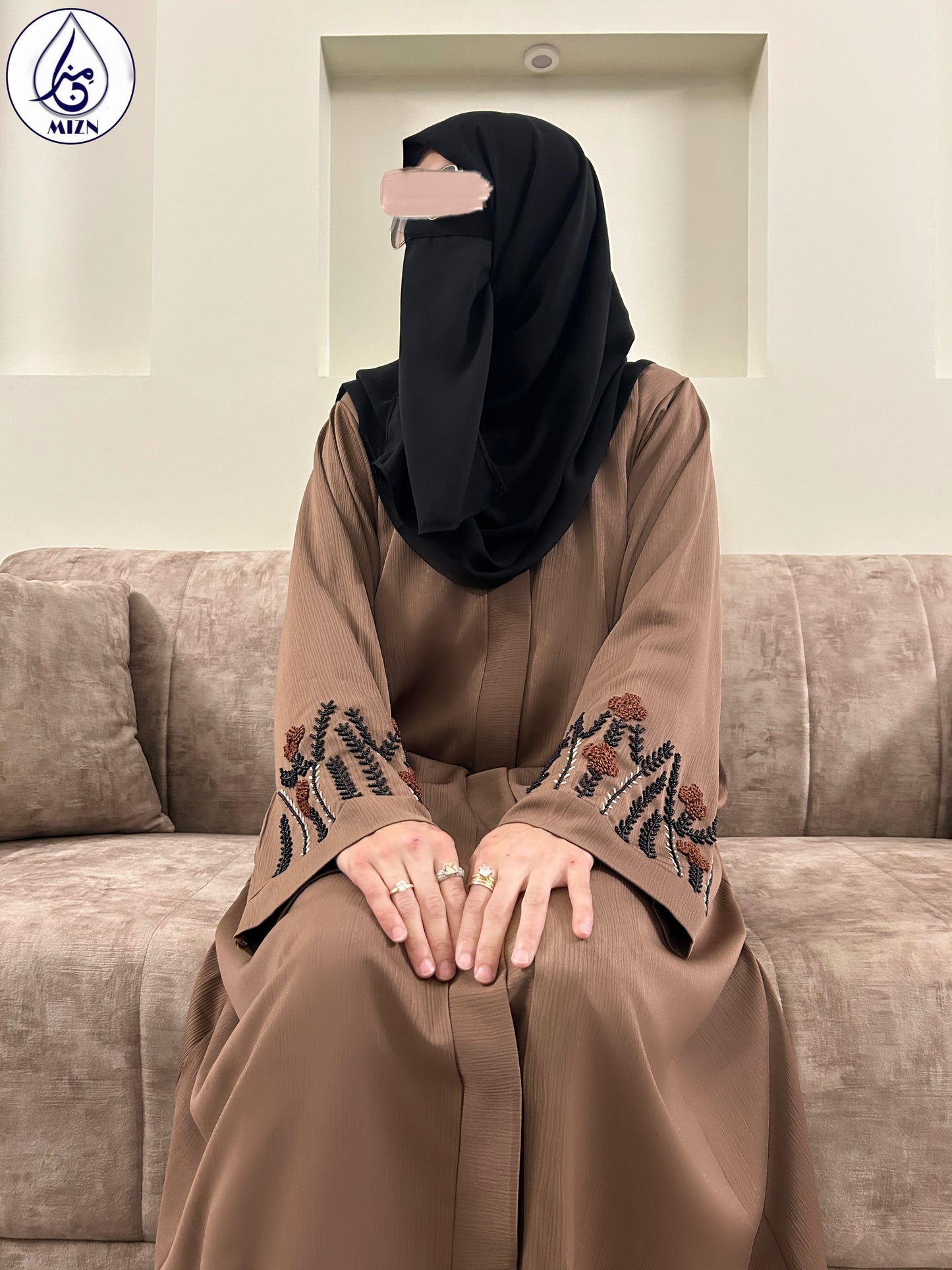 MUSHK ABAYA