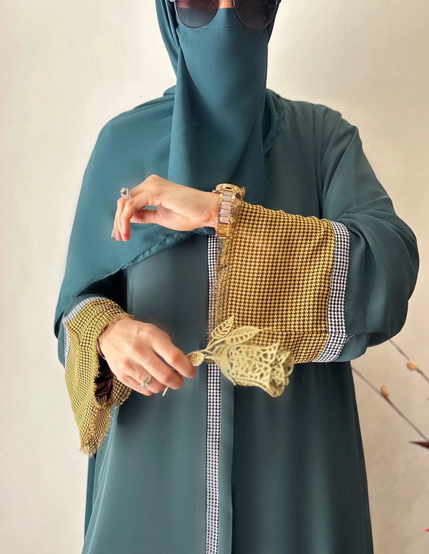 OAK ABAYA