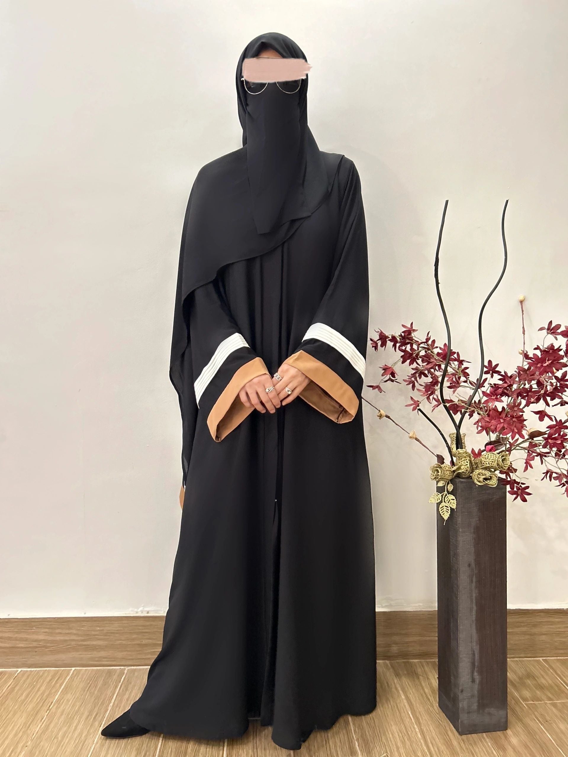 IRENIC ABAYA